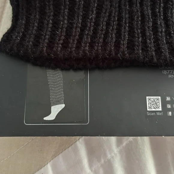 Black Knit Leg Warmers - Picture 6 of 6